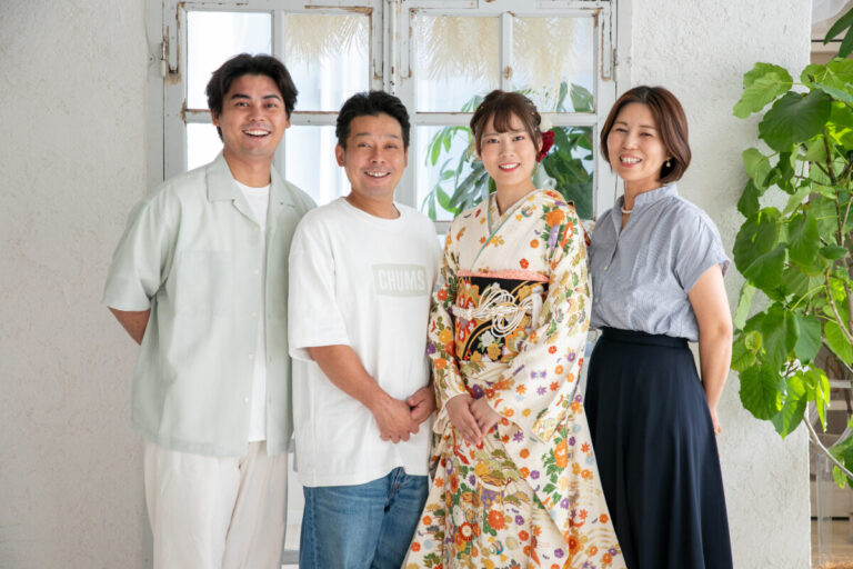 家族と一緒に、成人の喜びを